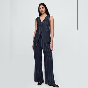 Gap Navy Blue Pinstripe Linen Vest & Pants Set –XL vest 14 pants NWT